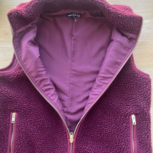J CREW Red Sherpa Vest Small - Picture 4 of 4